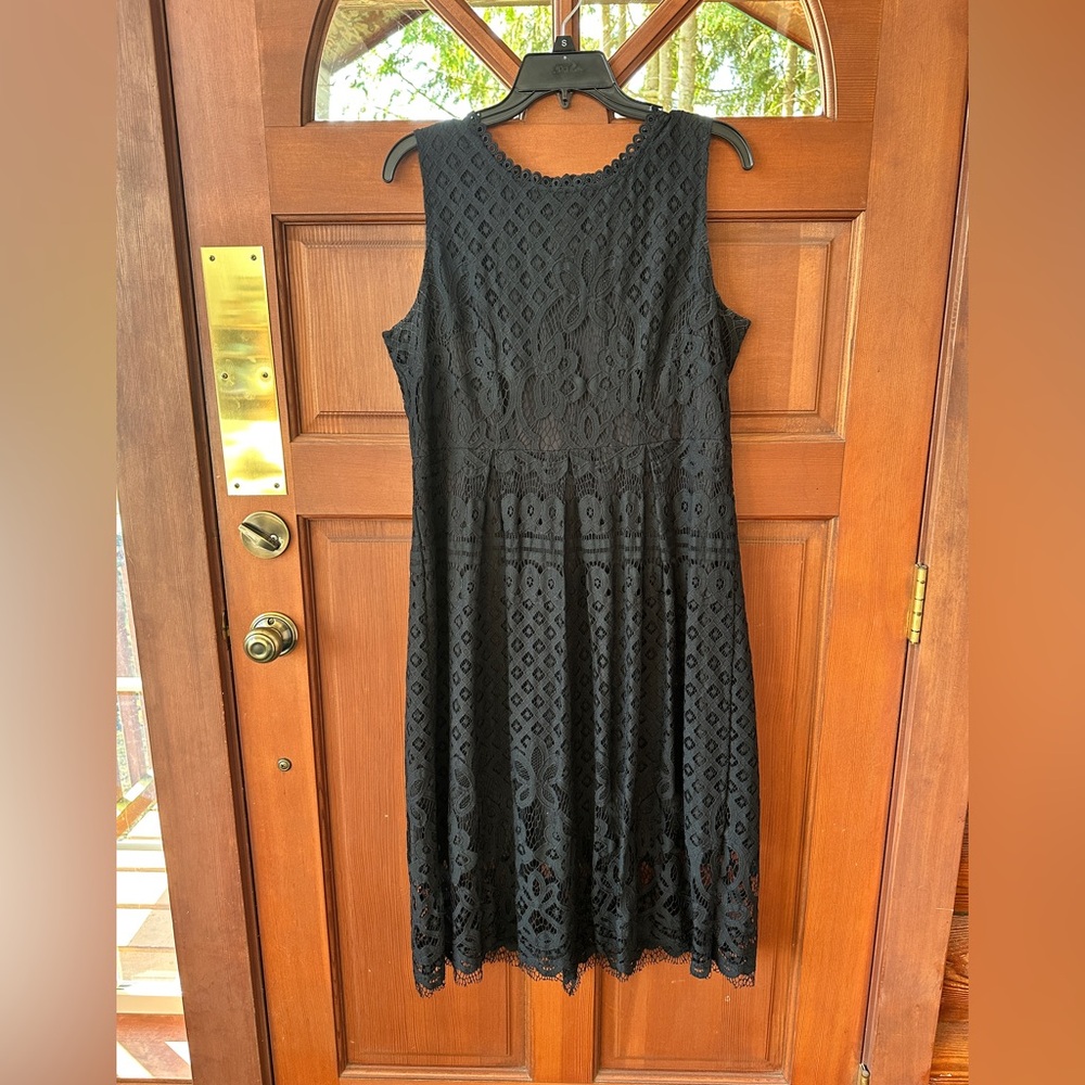 Black Lace Cocktail Dress